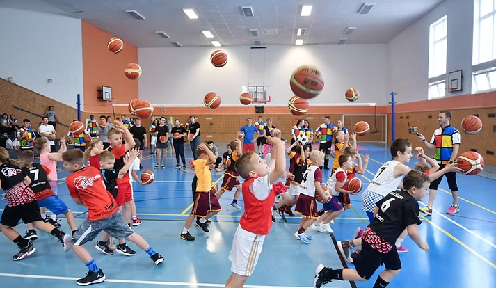 SPORTOVNÍ KONFERENCE UKÁZALA KUDY VEDE MAĎARSKÁ CESTA